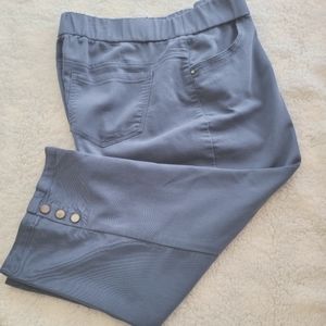 Coral Bay Sz 12. Slate Blue Pull-on Skimmer Length Pant